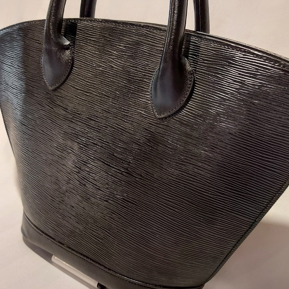 $✨ 4/100 $✨. HARDBODY HAND BAG EPI SAINT - Picture 3 of 10